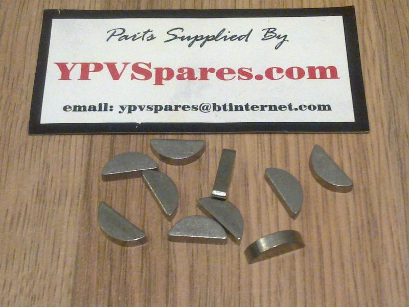 Woodruff Key Puch Maxi Clutch sold individually