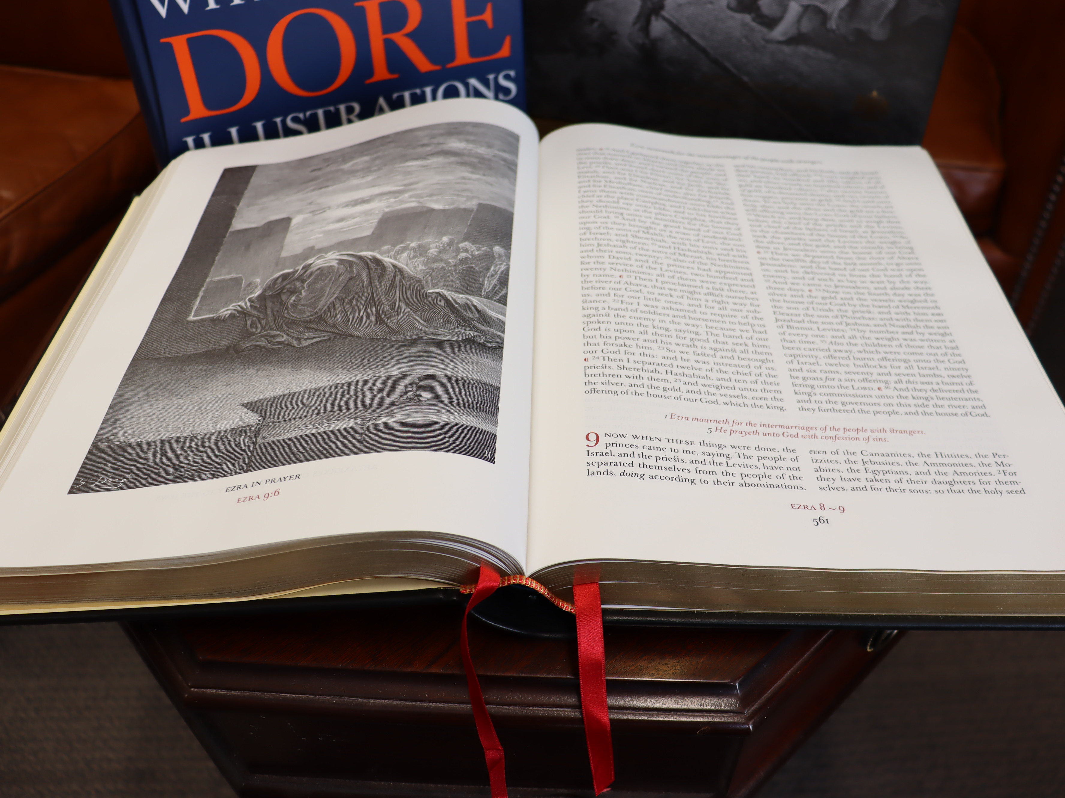 Cambridge Family Chronicle Bible