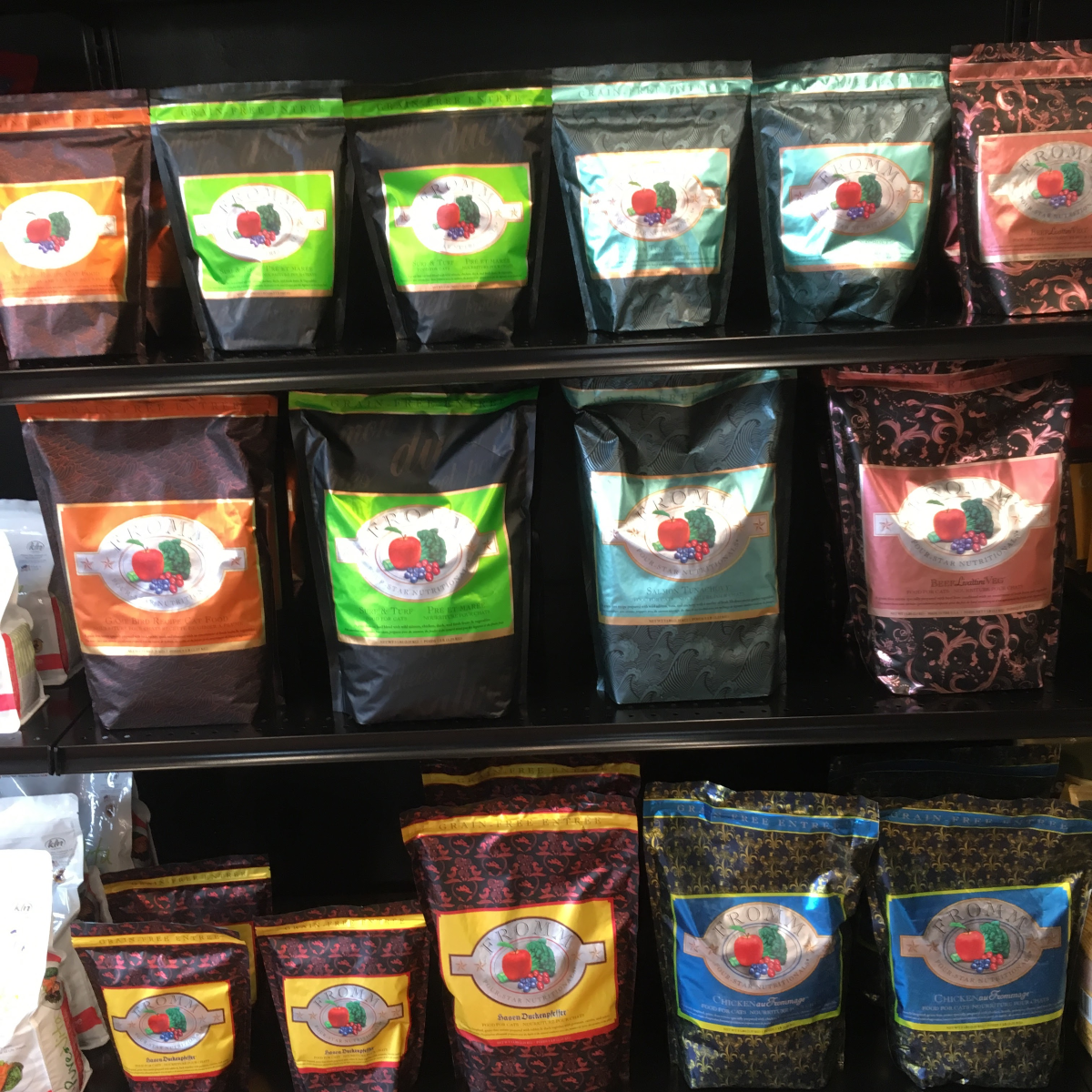 EarthWise Pet Supply Madison, WI Pet Supplies