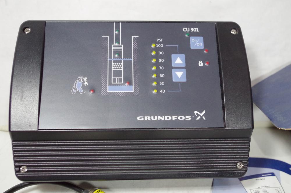 GRUNDFOS CU301 Constant Pressure Control Box Variable Speed & 120psi transducer