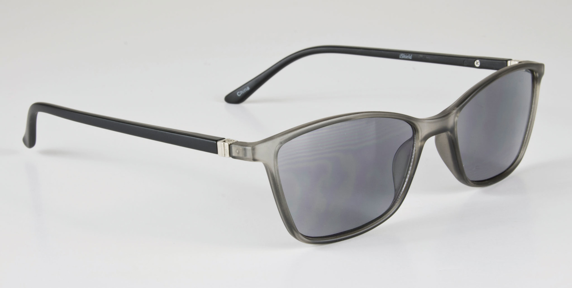 Sunglass Reader with Smoke Tint, +2.00, Matte Crystal Gray