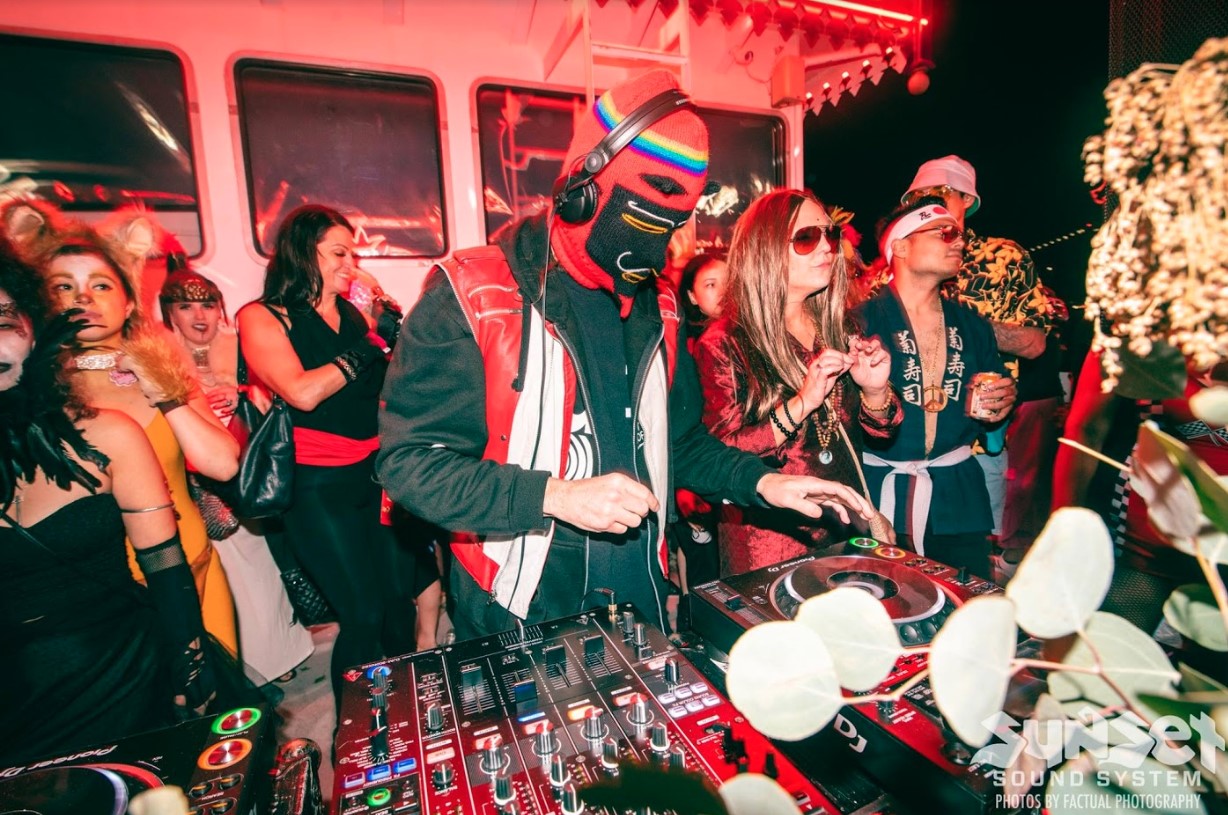 2019 Sunset Halloween Costume Boat Party SF