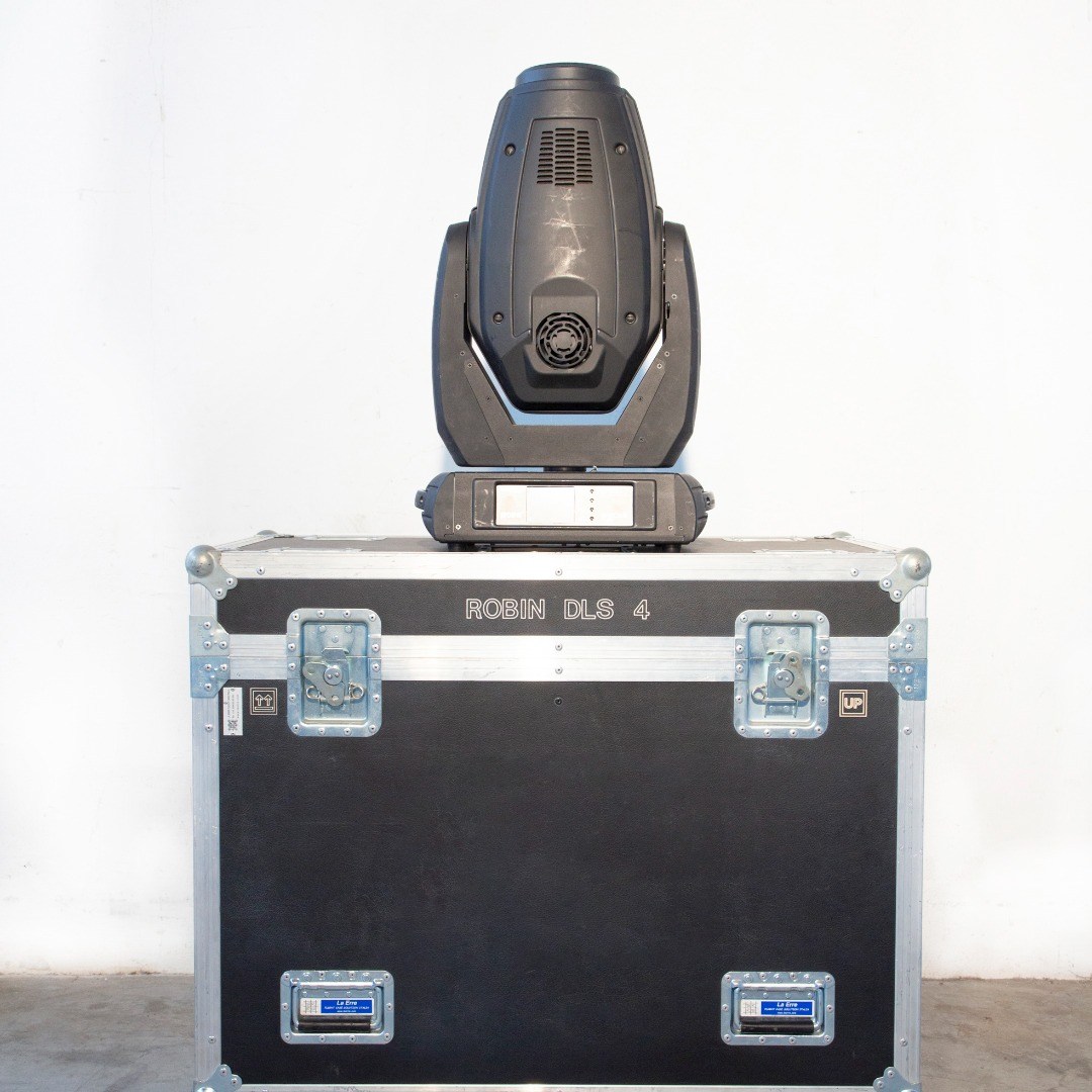 ROBE ROBIN DL4S PROFILE 1800 EUR GebrauchteVeranstaltungstechnik