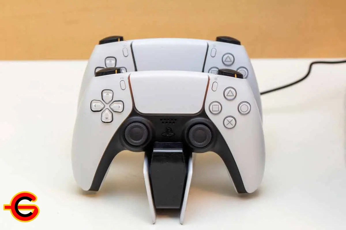 PS5 Controller Lights Meaning. Can You Change Them? GameConstant