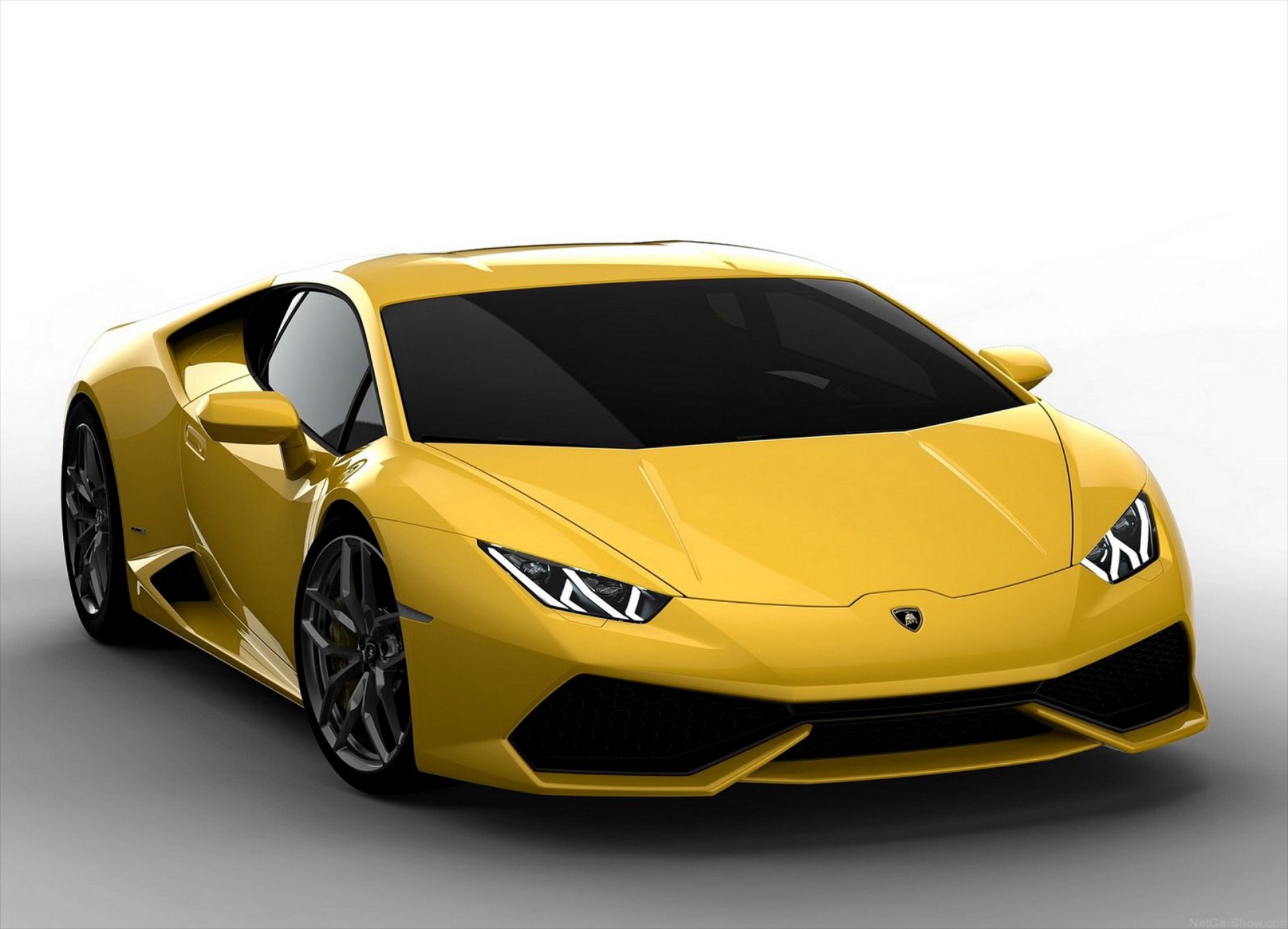 Huracan 6104 New baby Lambo in town Το όνομα της είναι