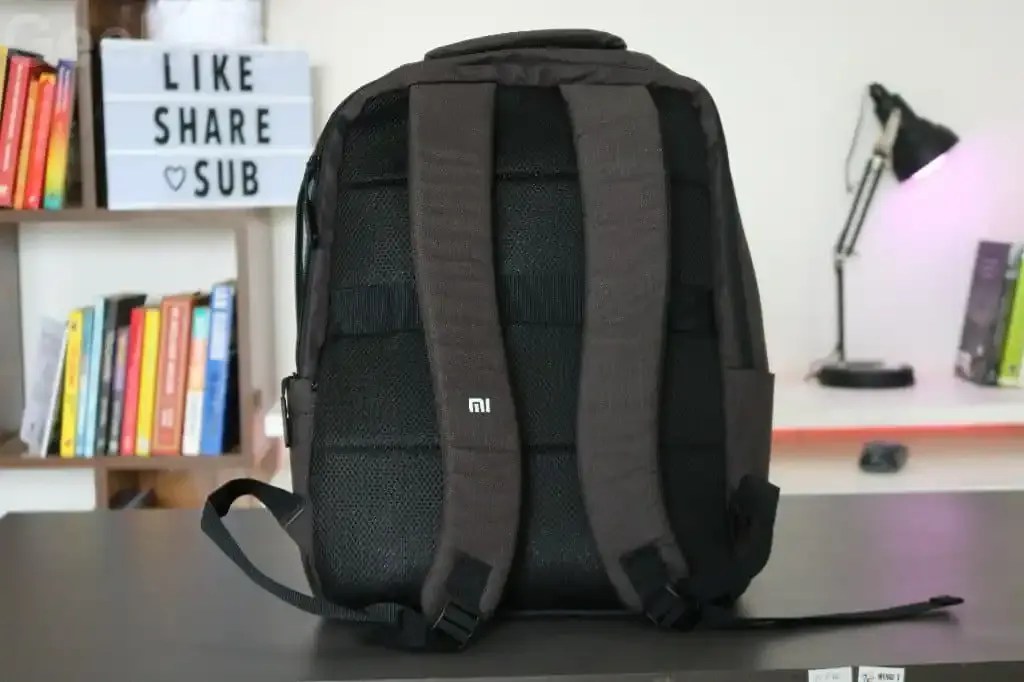 Mi Business Casual Backpack Review Best Backpack Under 1000 Rs. Geekman