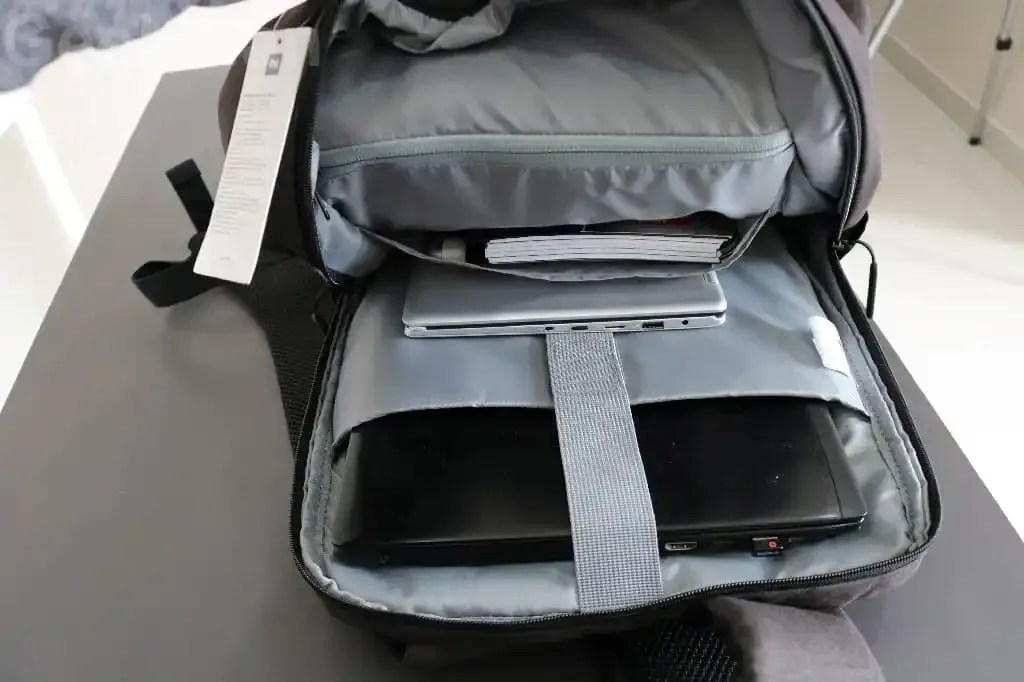 Mi Business Casual Backpack Review Best Backpack Under 1000 Rs. Geekman