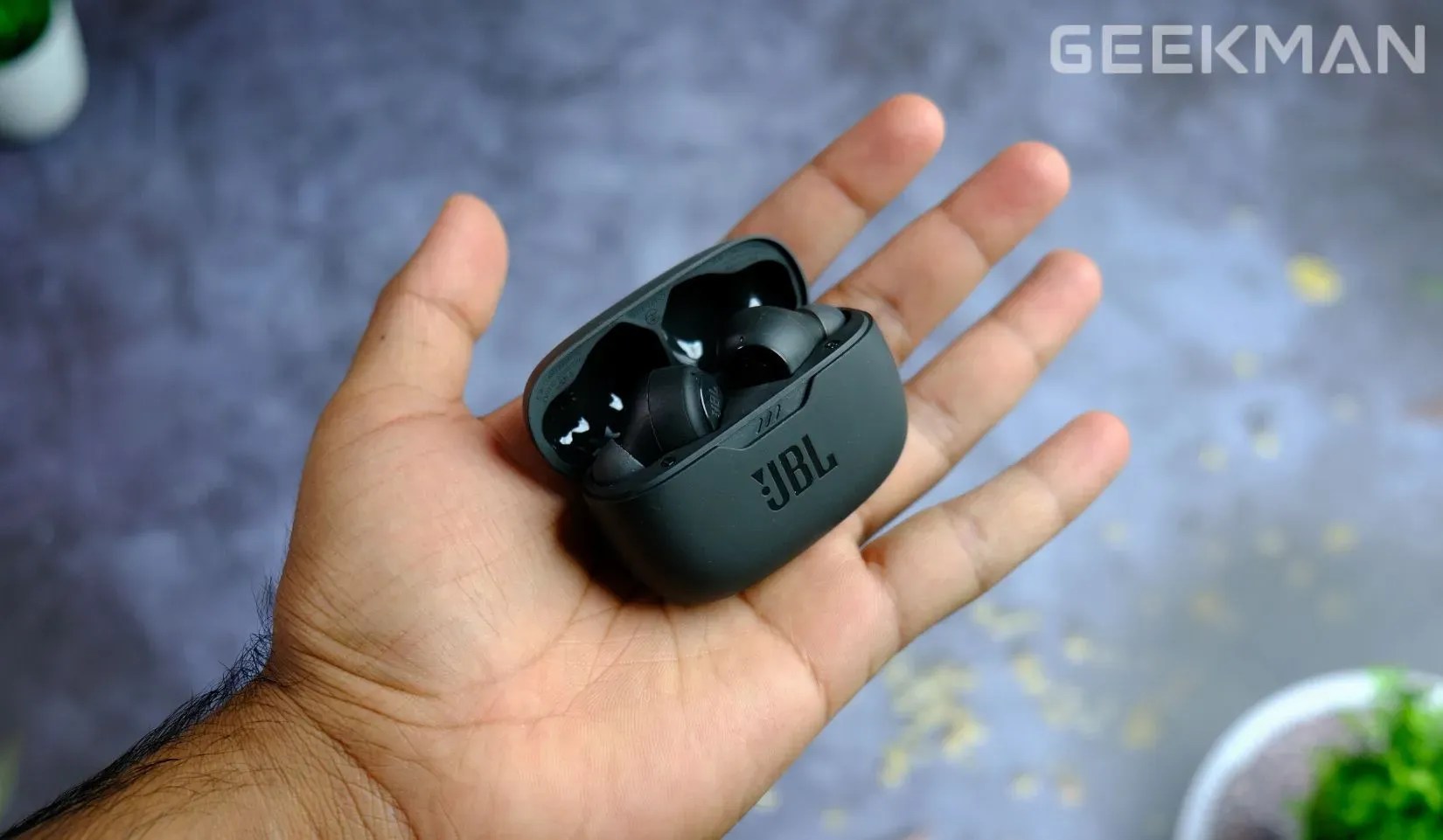 JBL Wave Beam Review, Good but not the best! | Geekman