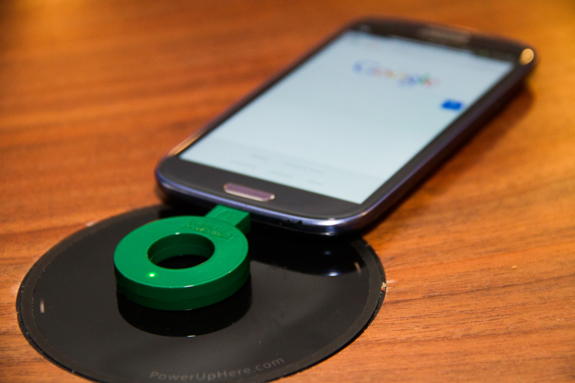 Powerup with your latte? Starbucks installs wireless charging at 200