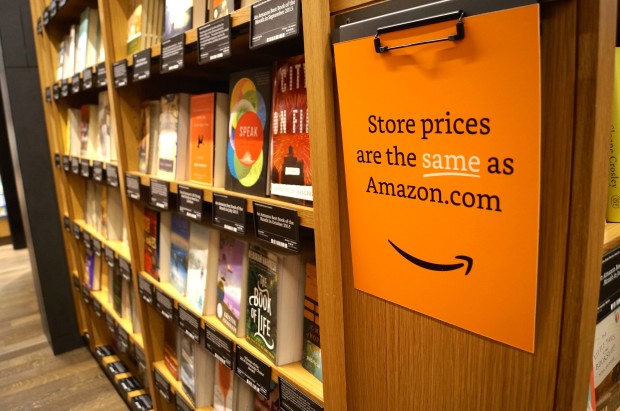 Inside Amazon’s first bookstore How the online giant is combining