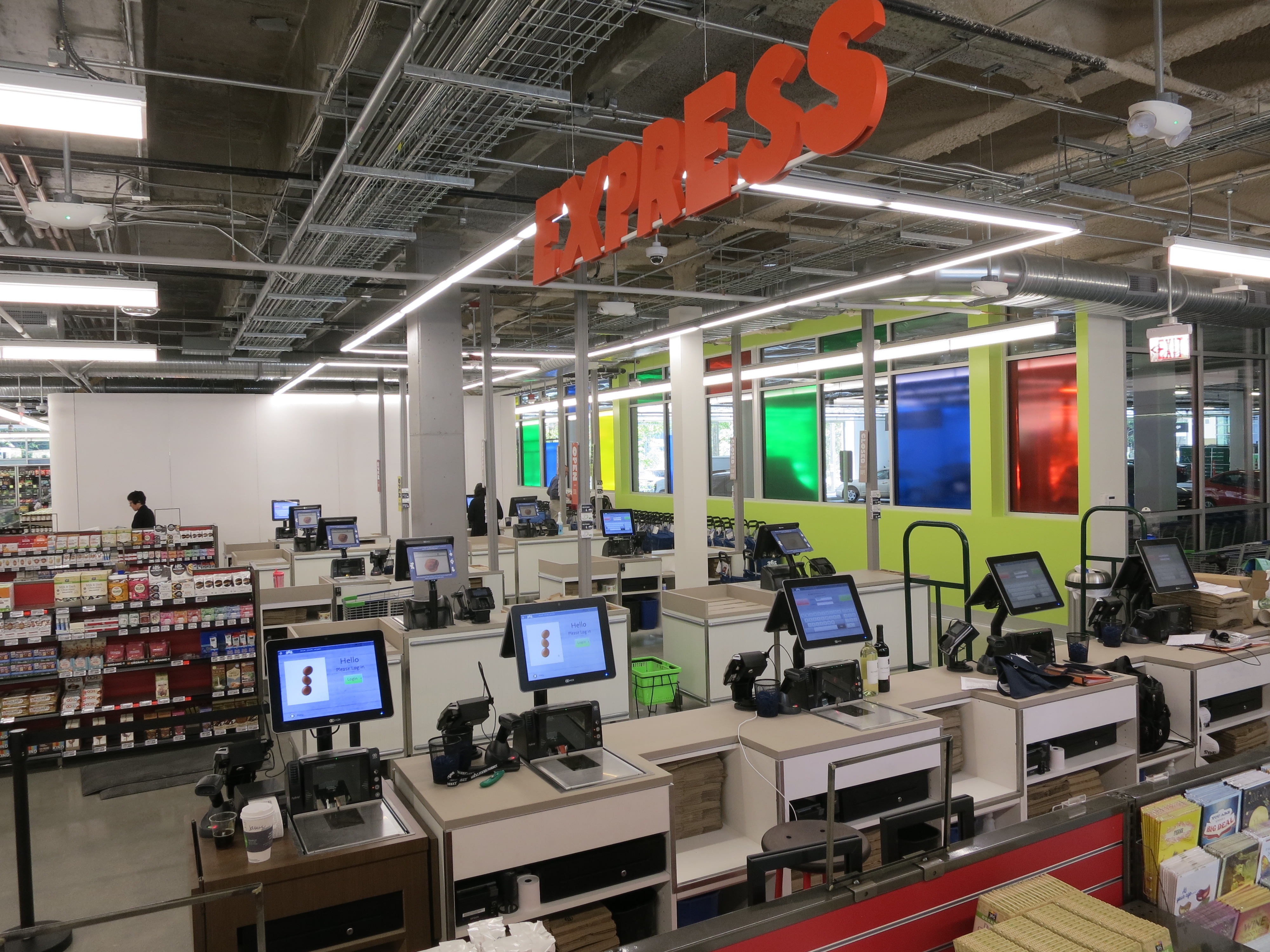 High tech 365 by Whole Foods store in Seattle area closing