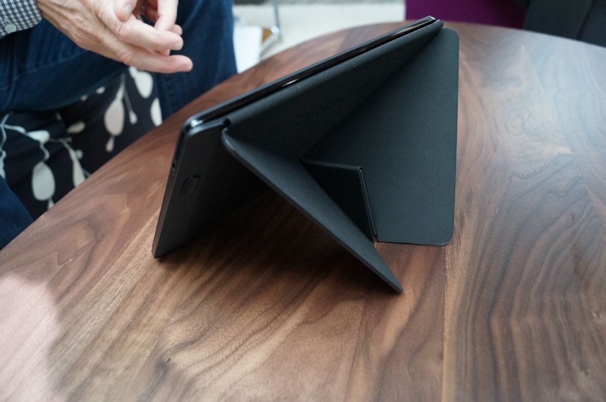 First look Amazon's Kindle Fire 'Origami' stand in action GeekWire