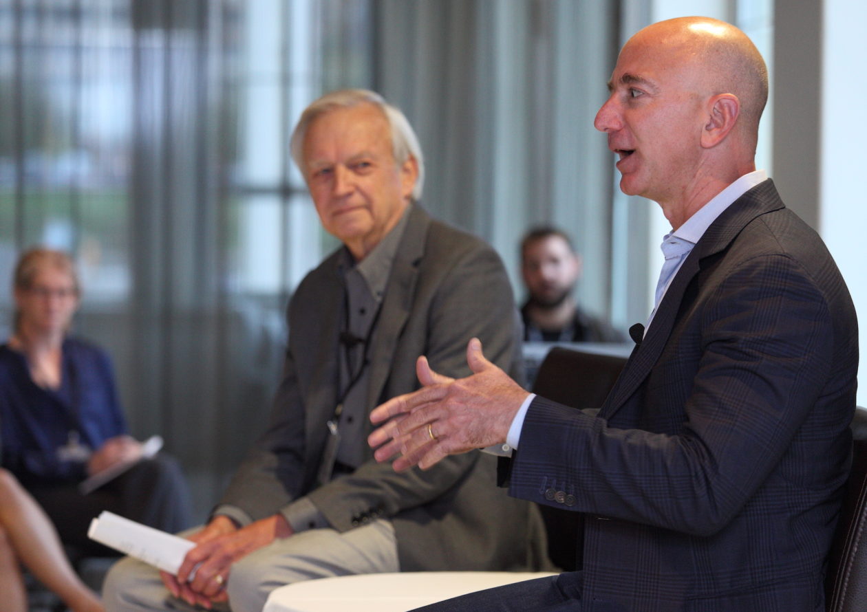 Early Amazon investor Tom Alberg to leave board, 23 years after betting