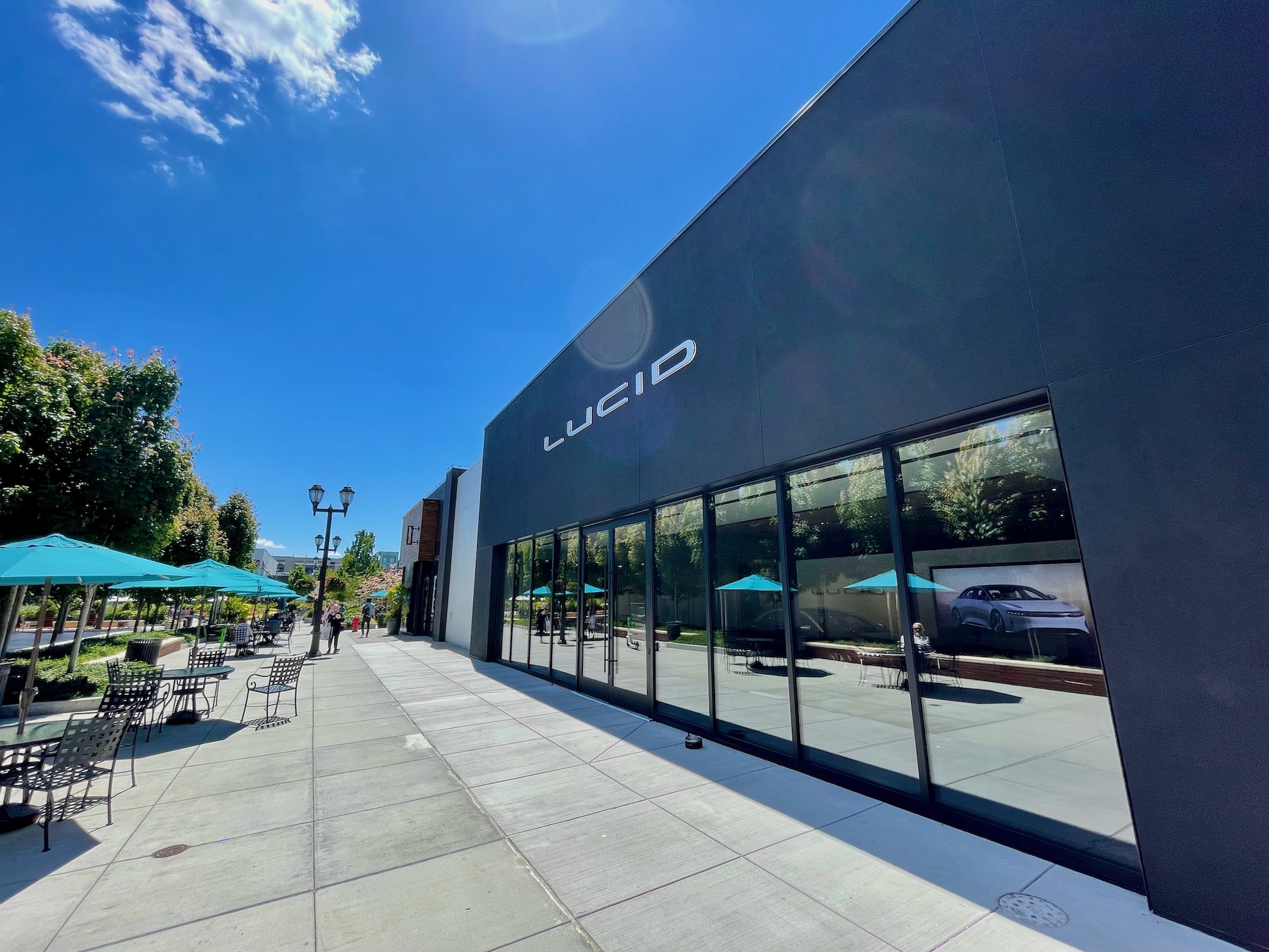 Gas prices too high? EV maker Lucid arrives in Seattle with studio to