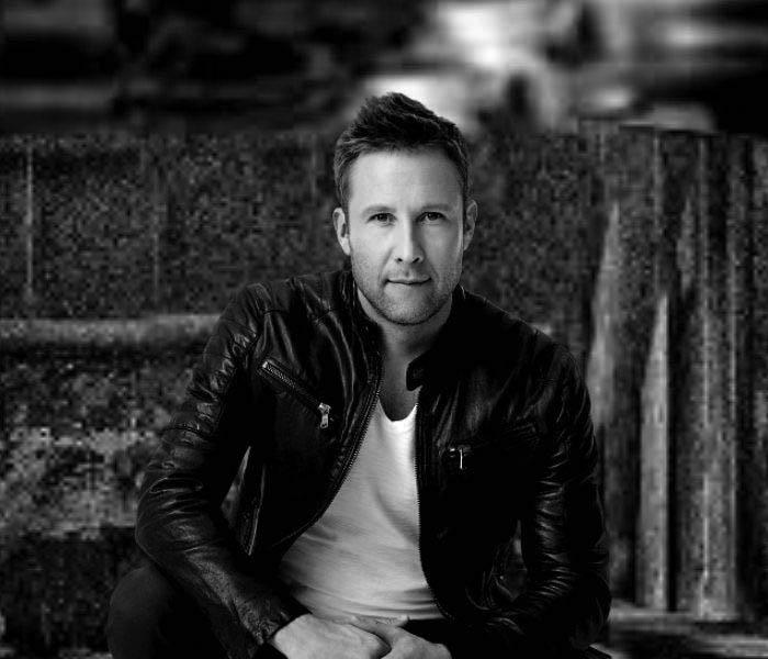 How Did Michael Rosenbaum Get Discovered + Net Worth (2022 UPDATED(028)
