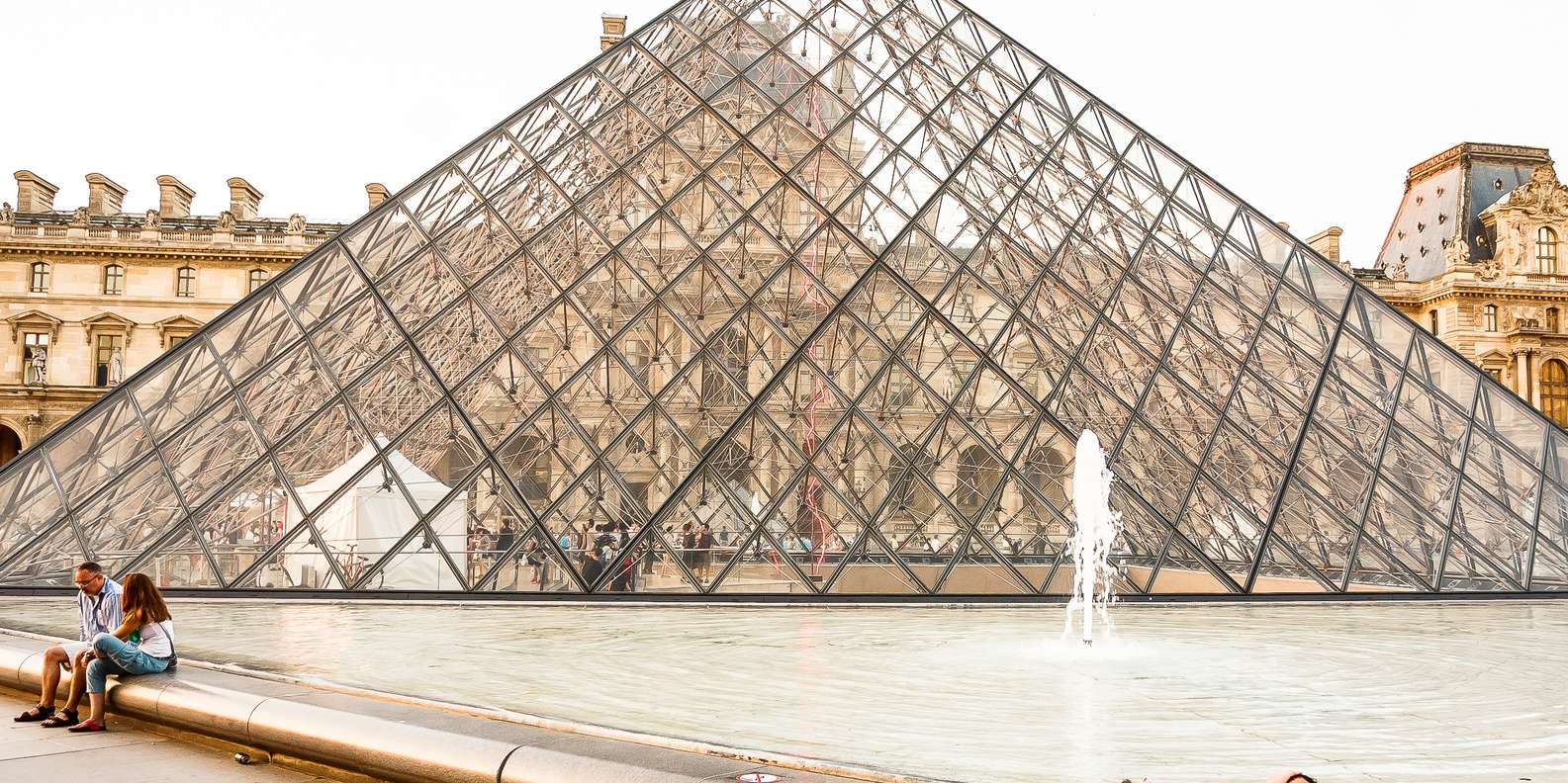 Pyramide du Louvre Billets d'entrée le MEILLEUR de 2023