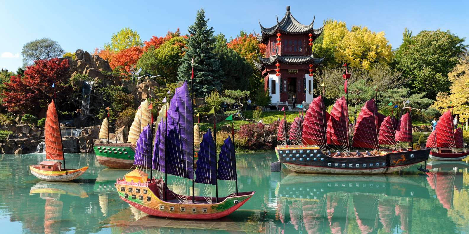 The BEST Montreal Botanical Gardens Wheelchair accessible 2023 FREE