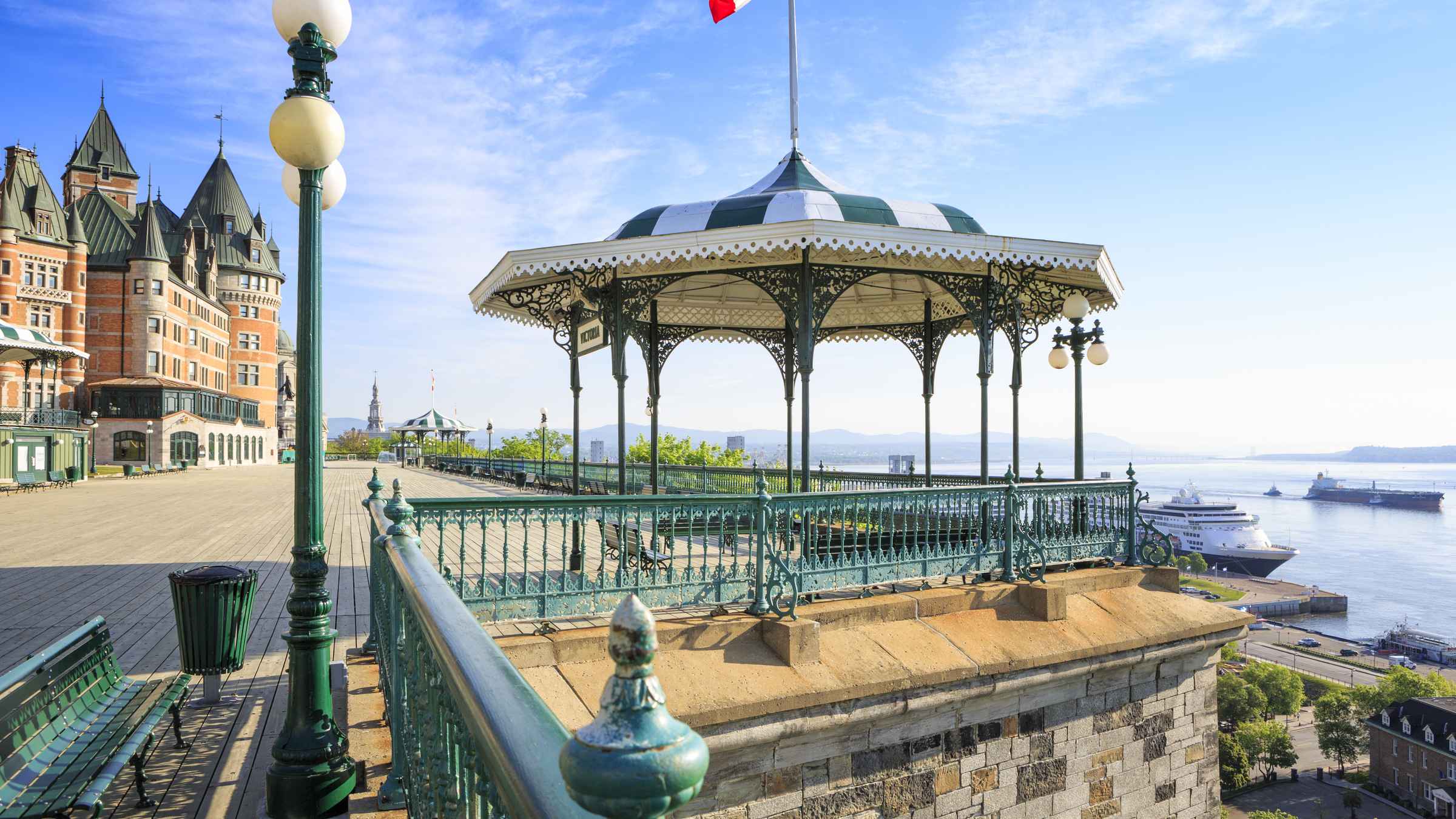 The BEST Terrasse Dufferin Off the beaten track 2022 FREE