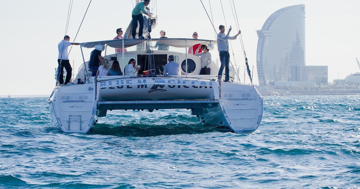 Barcelone Expérience de navigation en catamaran privé