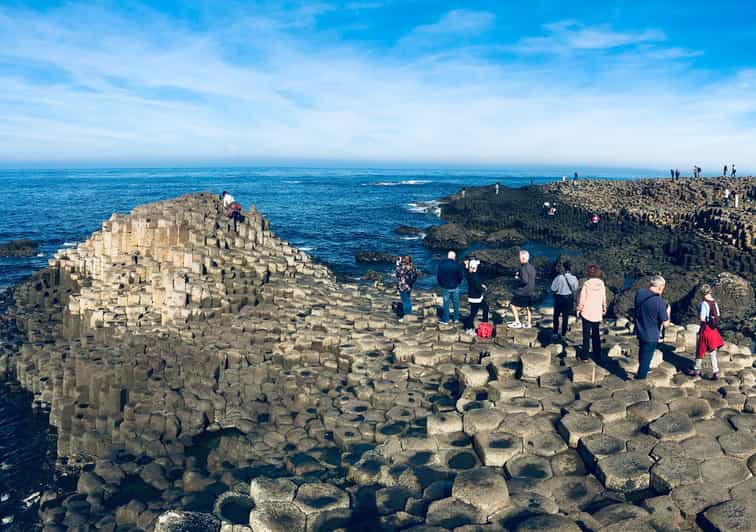 Belfast und Giant's Causeway auf Italienisch oder Spanisch GetYourGuide