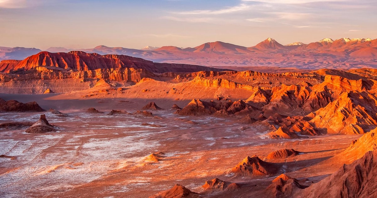 San Pedro de Atacama: Valle de la Luna Sunset Tour | GetYourGuide