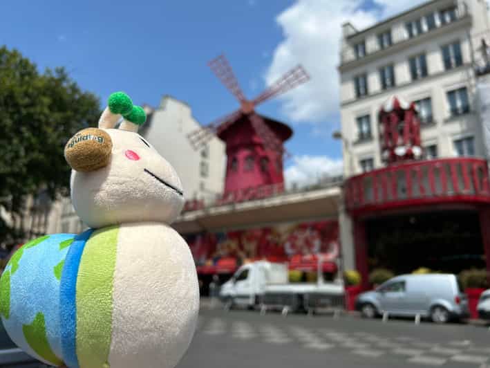 Montmartre 2 Hours SelfGuided Tour GetYourGuide