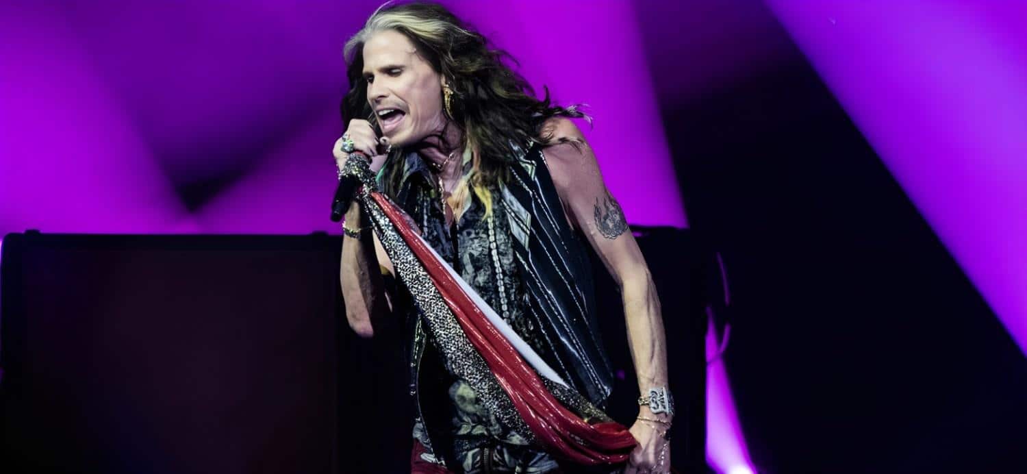 60 Iconic Male Singers Who Shaped The 70s Decade Gigwise