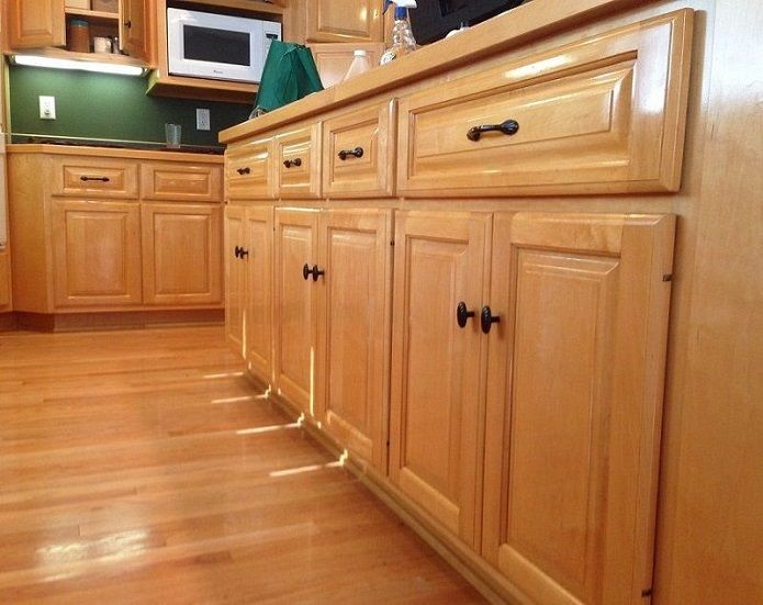 Gleam Guard Dust Free Wood Refinishing