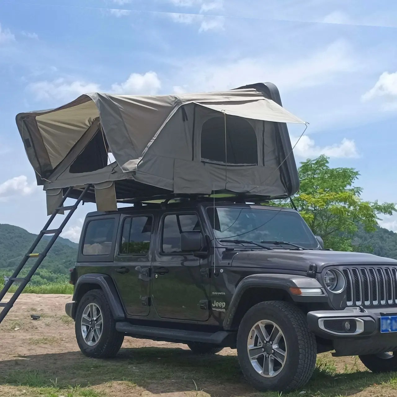Side Open Aluminum Roof Top Tent RCT0105D Manufacturer and Supplier