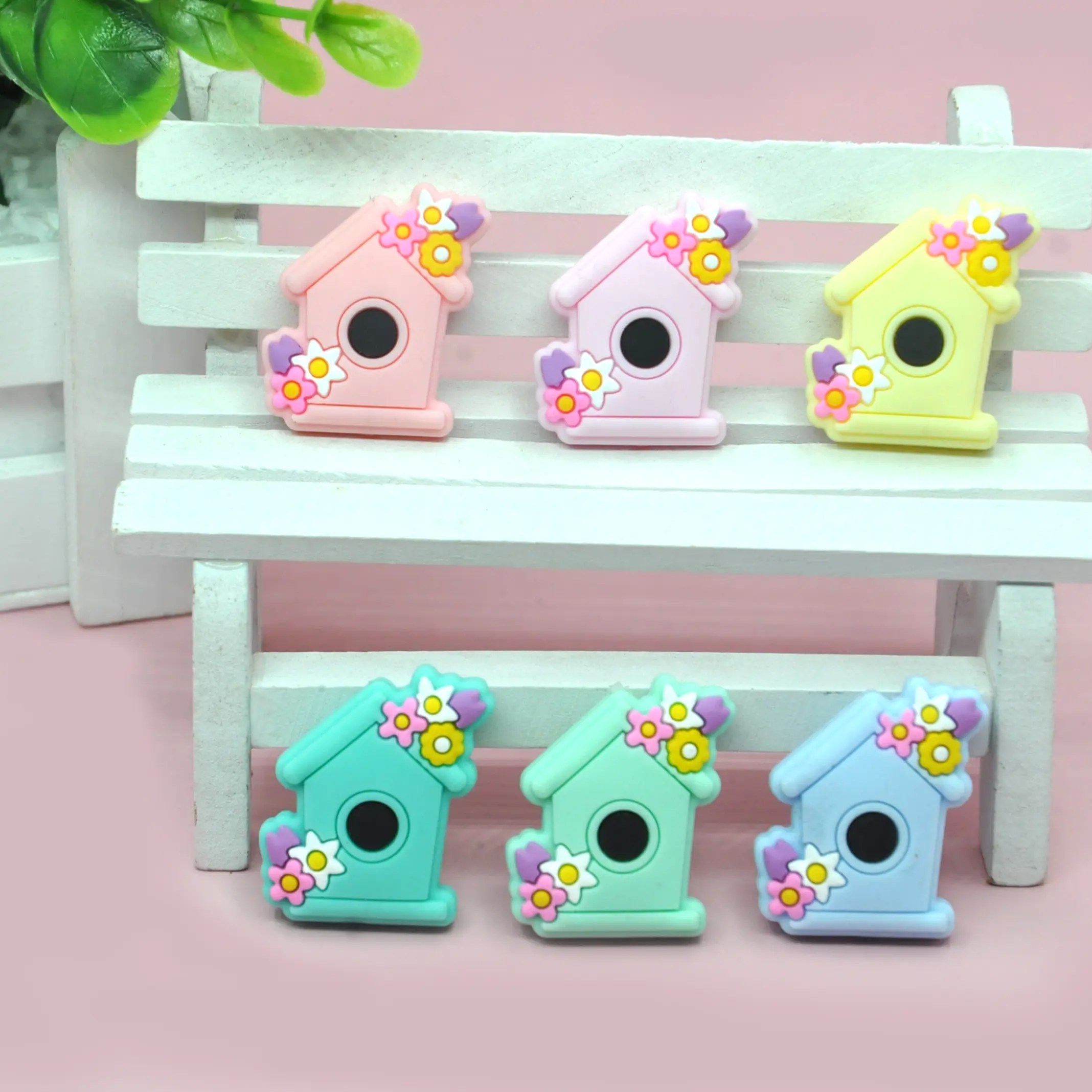 Wholesale 2023 New bird house character focal beads wholesale