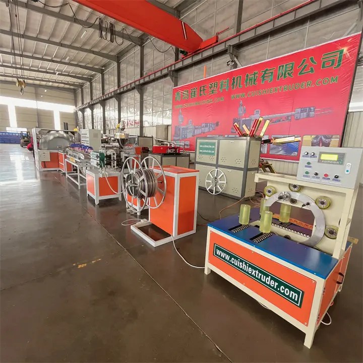 China PVC Soft Garden Fiber Braided Reinforced Pipe Hose Extrusion