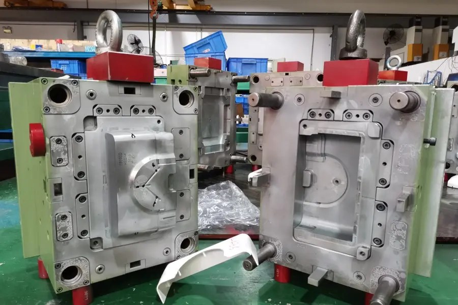 China Plastic Injection Molding Companies in USA manufacturers and