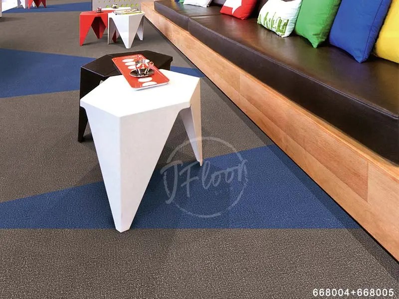 China Newly Arrival Indoor Outdoor Carpet Squares Nylon Flocking with