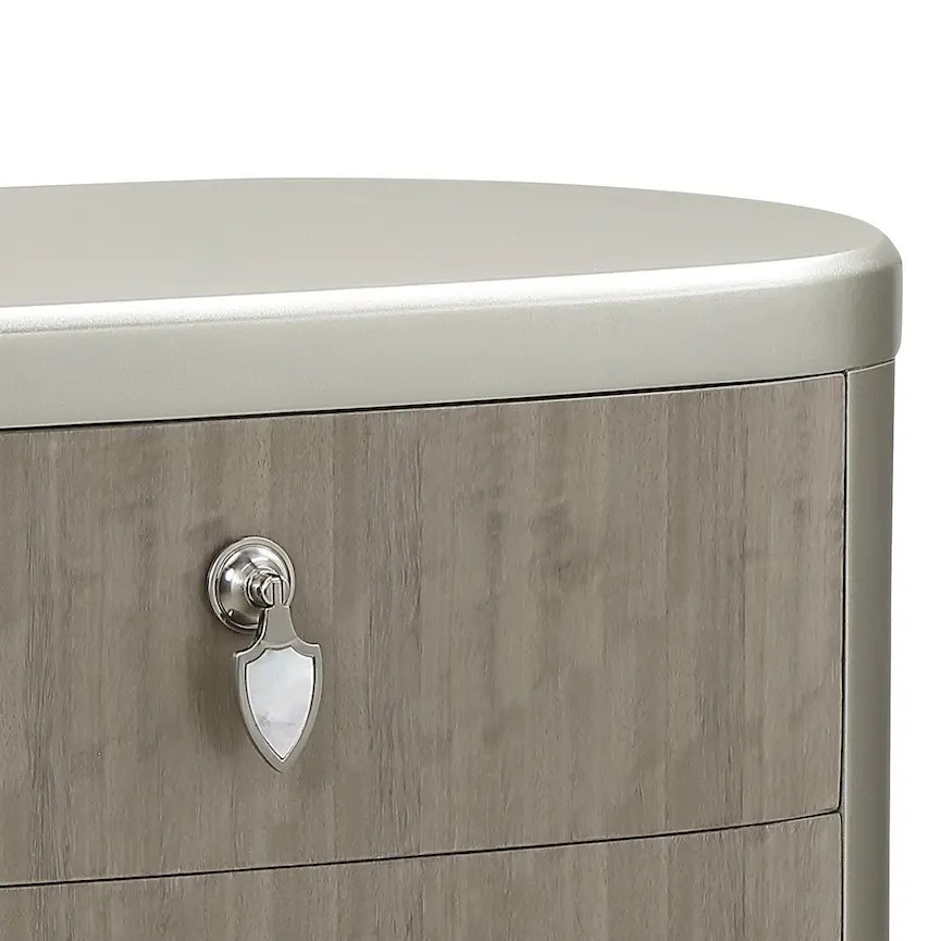 China Modern Superior Metal Base High Legs Special Design Champaign