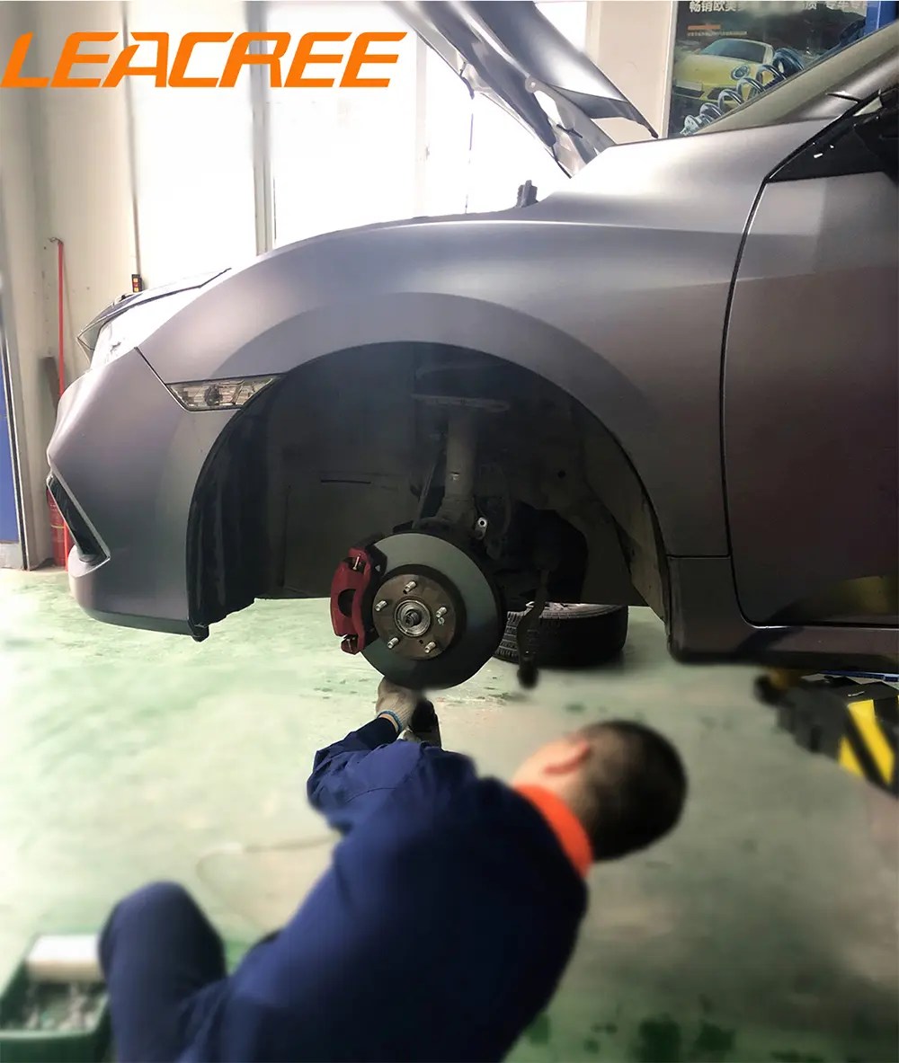 News OEM vs. Aftermarket Parts for Your Vehicle：Which One Should You Buy？