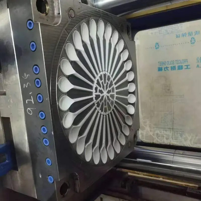 China Plastic Spoon Mould Manufacturer and Supplier Sunwin