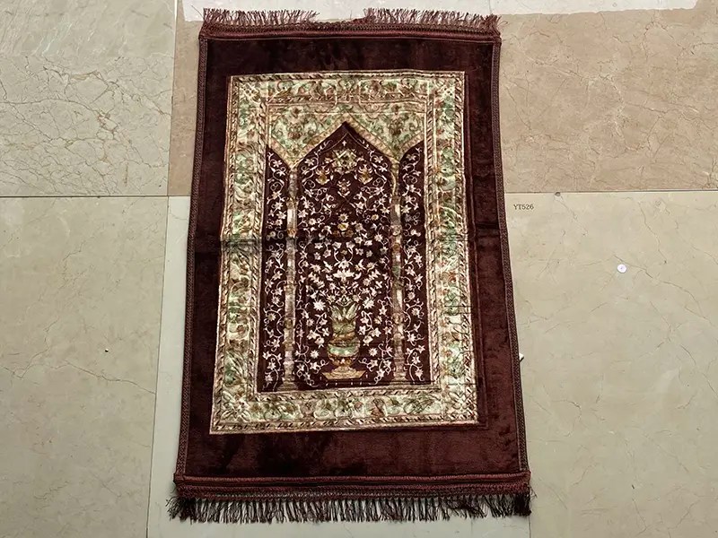 Popular Design for Shia Prayer Mat The pilgrimage blanket used by