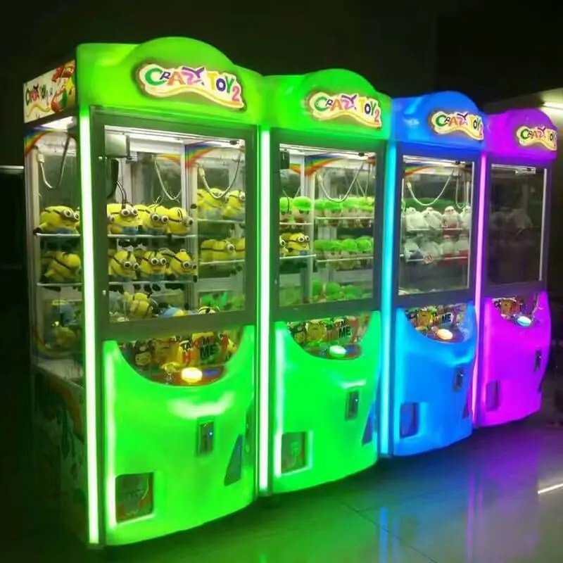 China High Quality Capsule Toy Game Machine Amusement Equipment Crazy toy 2 claw machine