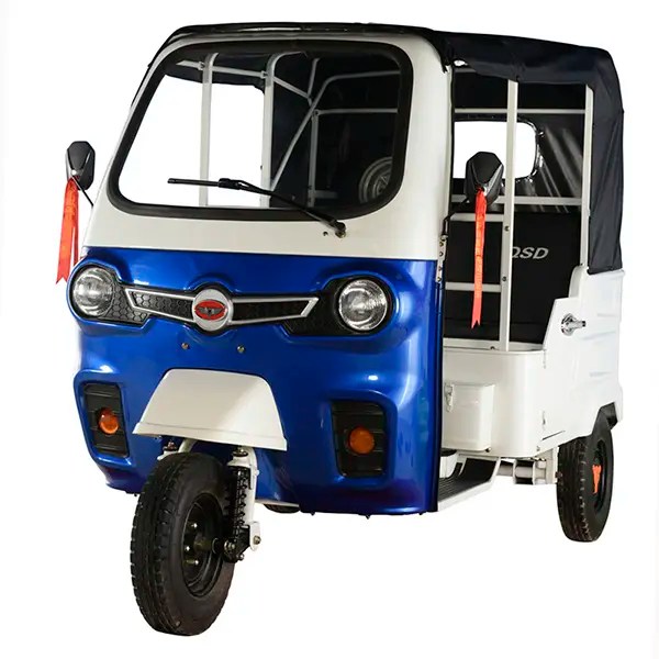 Best Lithium battery bajaj e auto rickshaw Eco friendly mahindra three