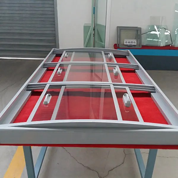 China High definition Cooler Double Door Plastic frame Glass Sliding