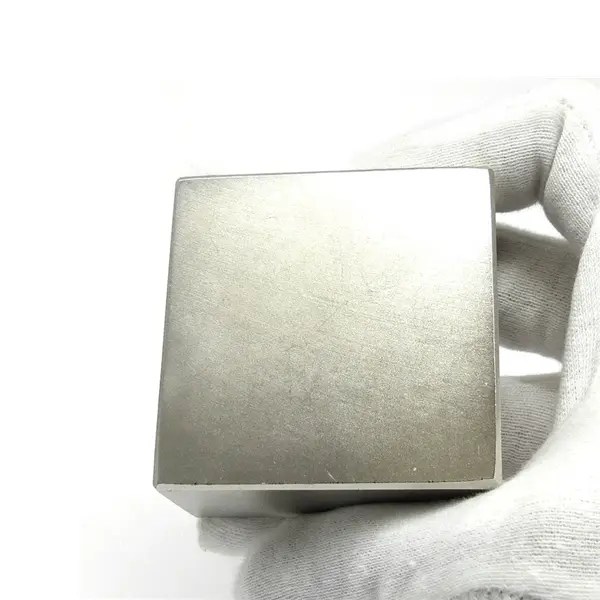 China Cheap Square Rare Earth Super Big Powerful manufacturers