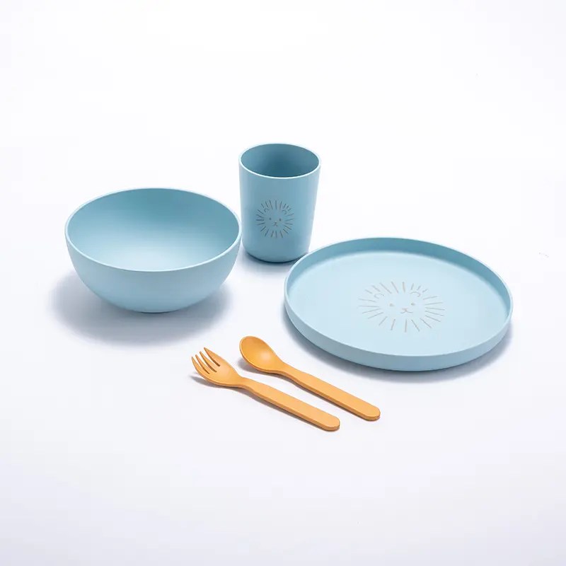 China PLA Biodegradable Kids Dinnerware Set Includes Plate, Bowl