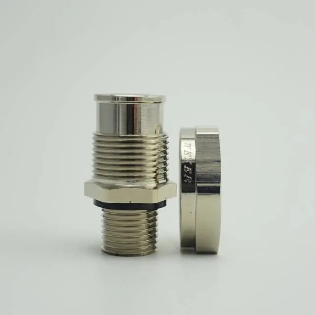 China Flameproof Metal Cable Gland with Single Seal (Metric/NPT thread