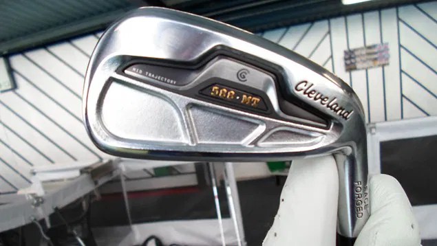 Review Cleveland Golf 588 MT GolfMagic
