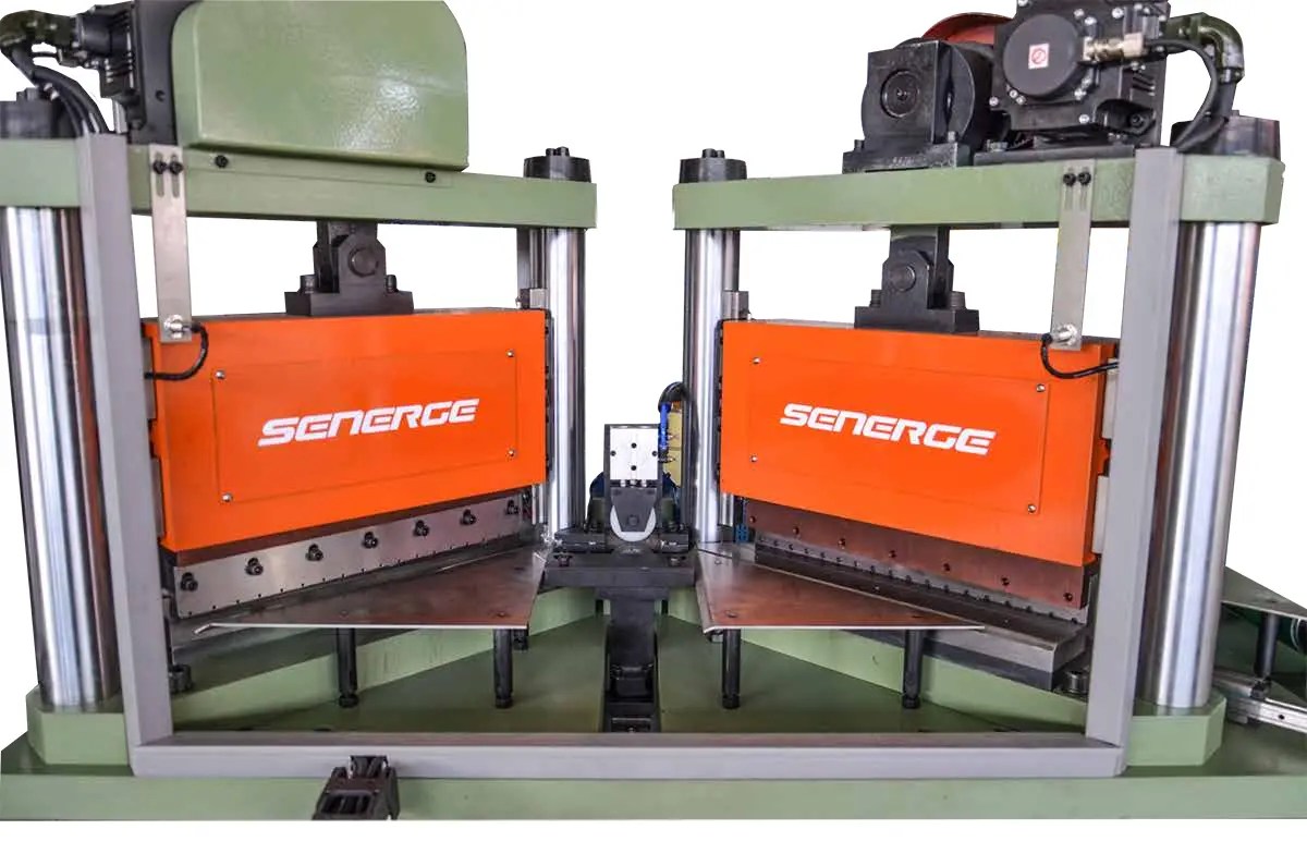 China Silicon Steel CNC Automatic Transformer Core Lamination Servo