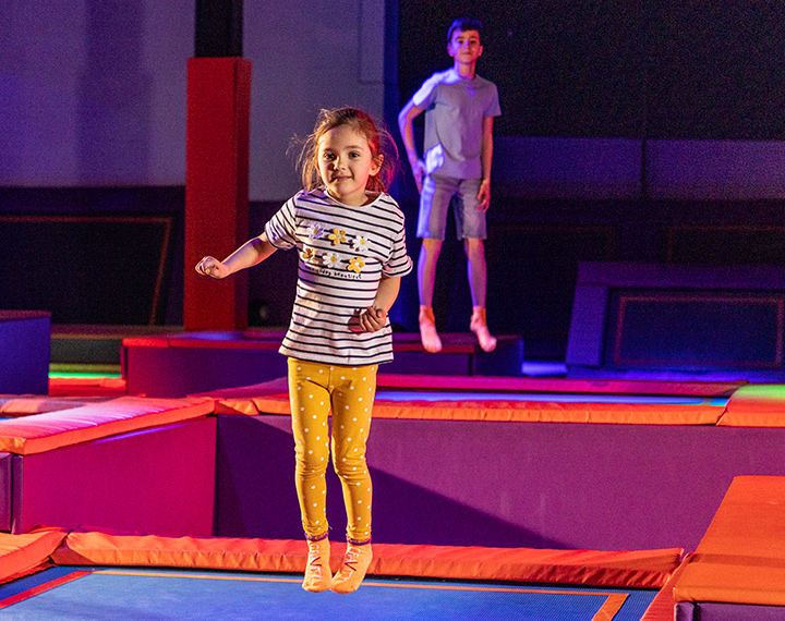 VIB Bluewater Active