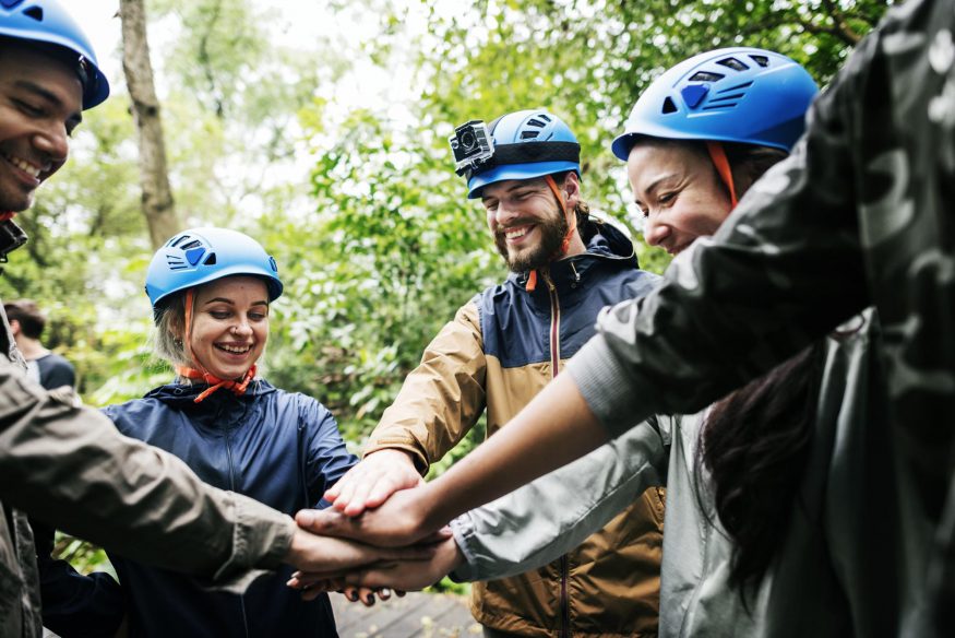 How to Plan Team Building Retreats Your Employees Will Love