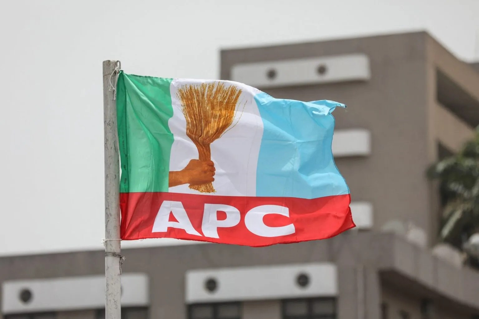 Delta North APC dissolves LGAs, ward chairmen forums