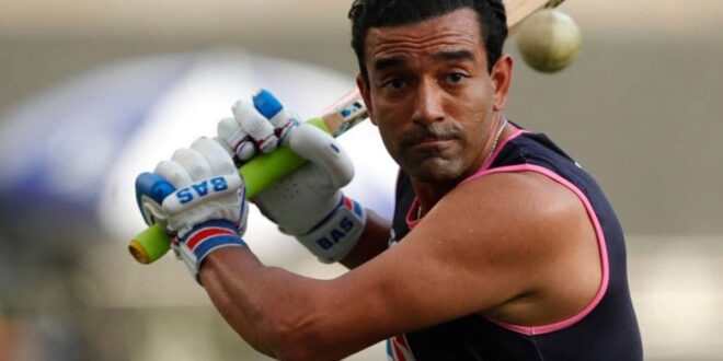 Robin Uthappa Comes To CSK; Fans Not Happy Gulte
