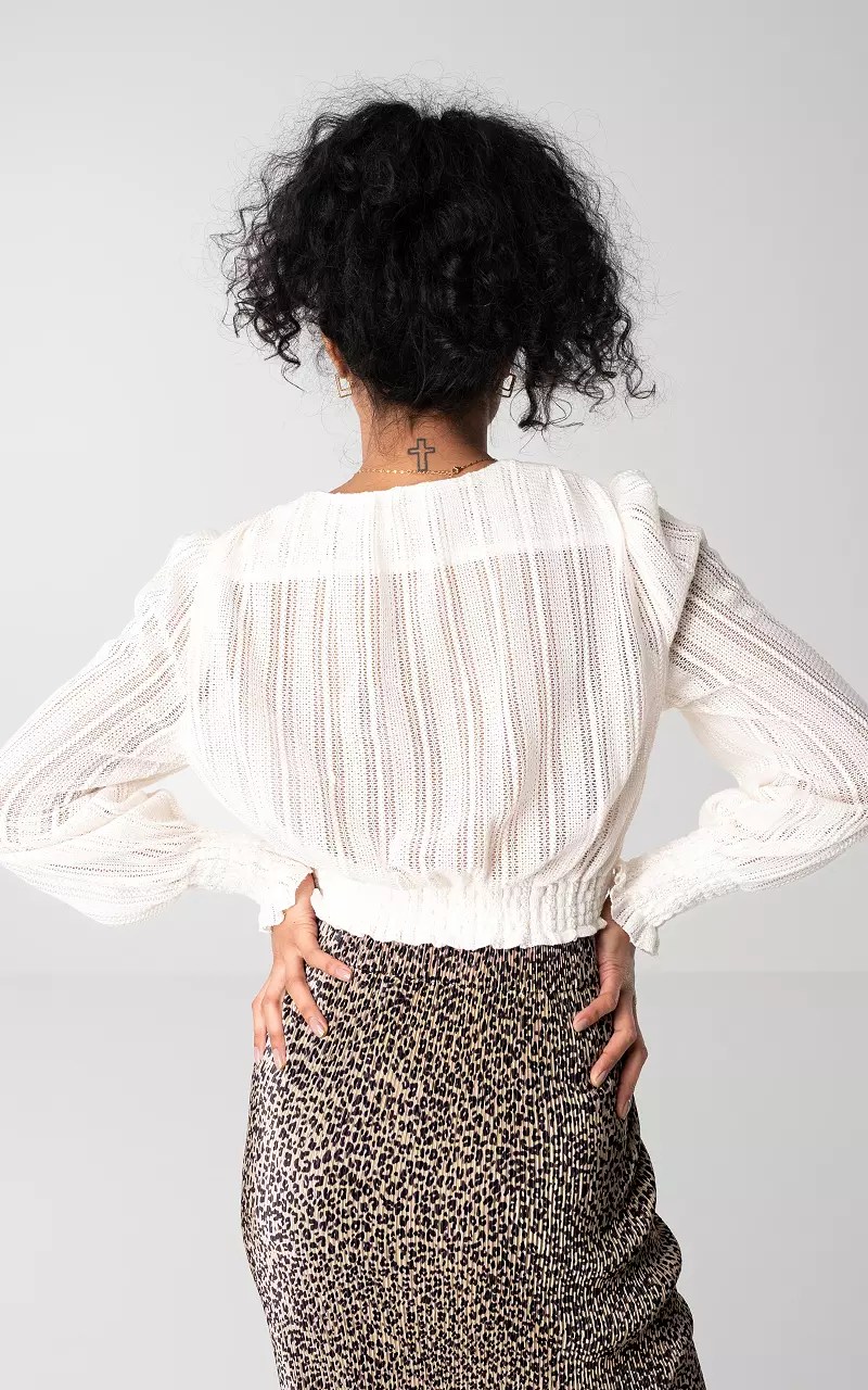 Crop Top mit VAusschnitt Creme Guts & Gusto